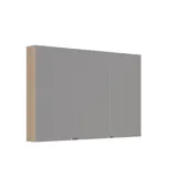 Badezimmerinspiration mit hellen Eichenmöbeln mit Lamellen, elegantem Doppelwaschbecken, schönem Spiegelschrank mit Licht, Fischgrätboden und weißer Marmorwand für ein klassisches, helles Aussehen.