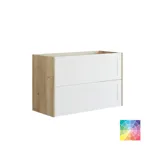 Große Badezimmerinspiration mit hellblauen Möbeln, eleganten Spiegelschränken und großen Marmorfliesen für einen klassischen, modernen Look