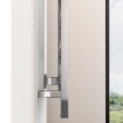 Badezimmerinspiration mit elektrischem Handtuchwärmer, der Ihre Handtücher angenehm warm hält und das Badezimmererlebnis exklusiv macht.